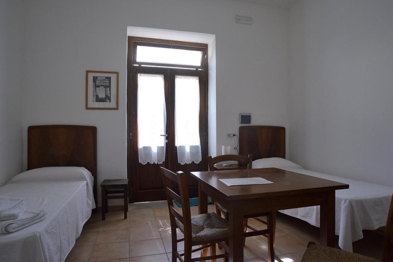 Casa Del Geco Bed & Breakfast Paestum Bagian luar foto