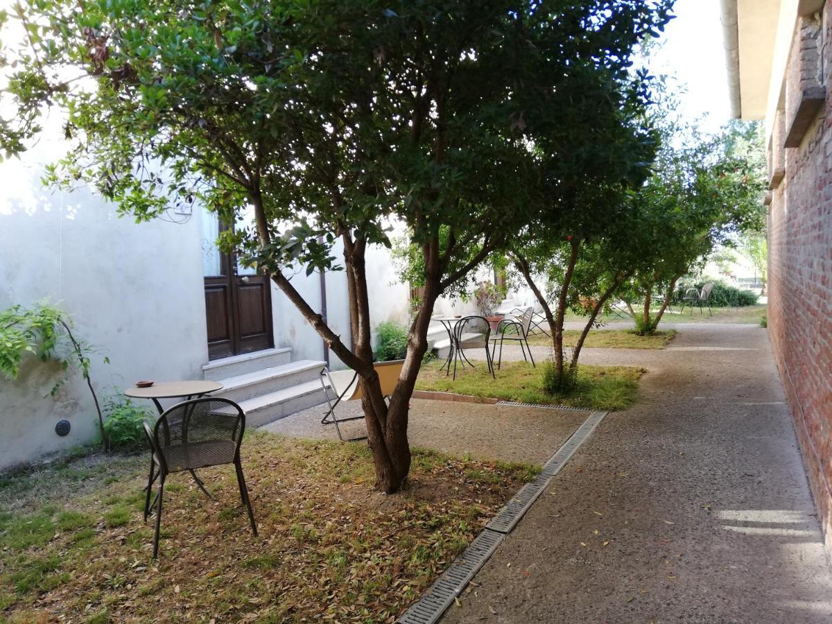 Casa Del Geco Bed & Breakfast Paestum Bagian luar foto