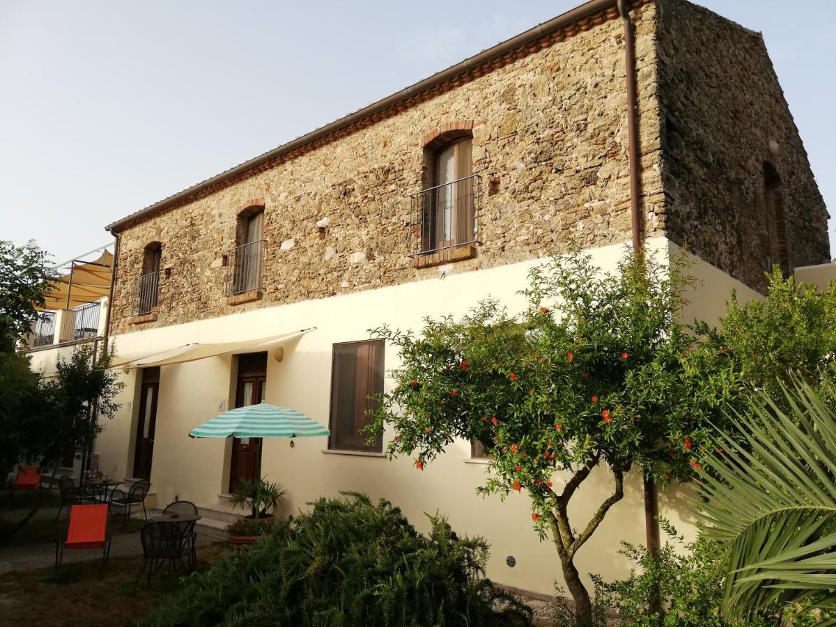 Casa Del Geco Bed & Breakfast Paestum Bagian luar foto