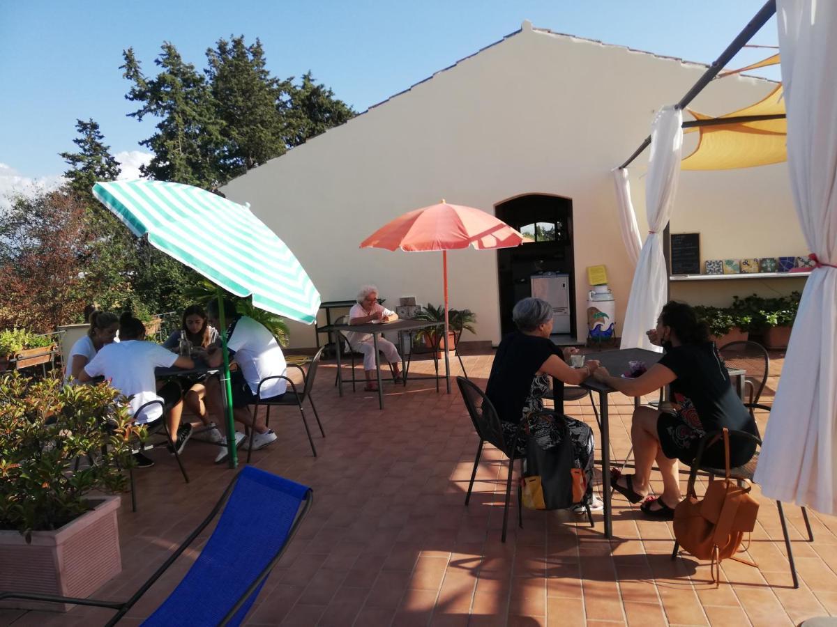 Casa Del Geco Bed & Breakfast Paestum Bagian luar foto