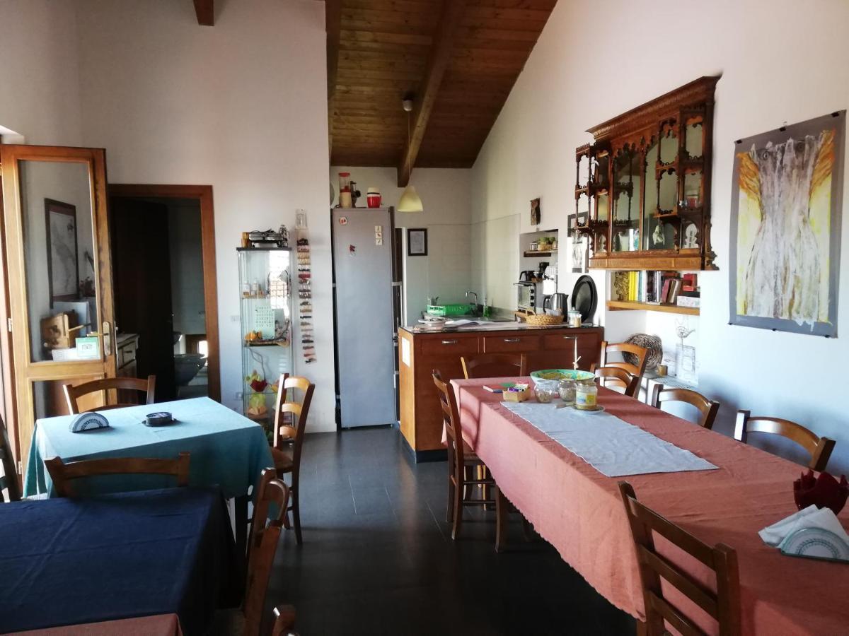 Casa Del Geco Bed & Breakfast Paestum Bagian luar foto